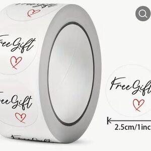 "100 “Free Gift" Round Sticker Roll - White with Black Script & Red Heart